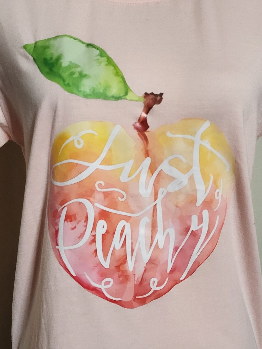 Just Peachy Light Pink Short Sleeve Crewneck Graphic T-shirt Size Small - Picture 4 of 8